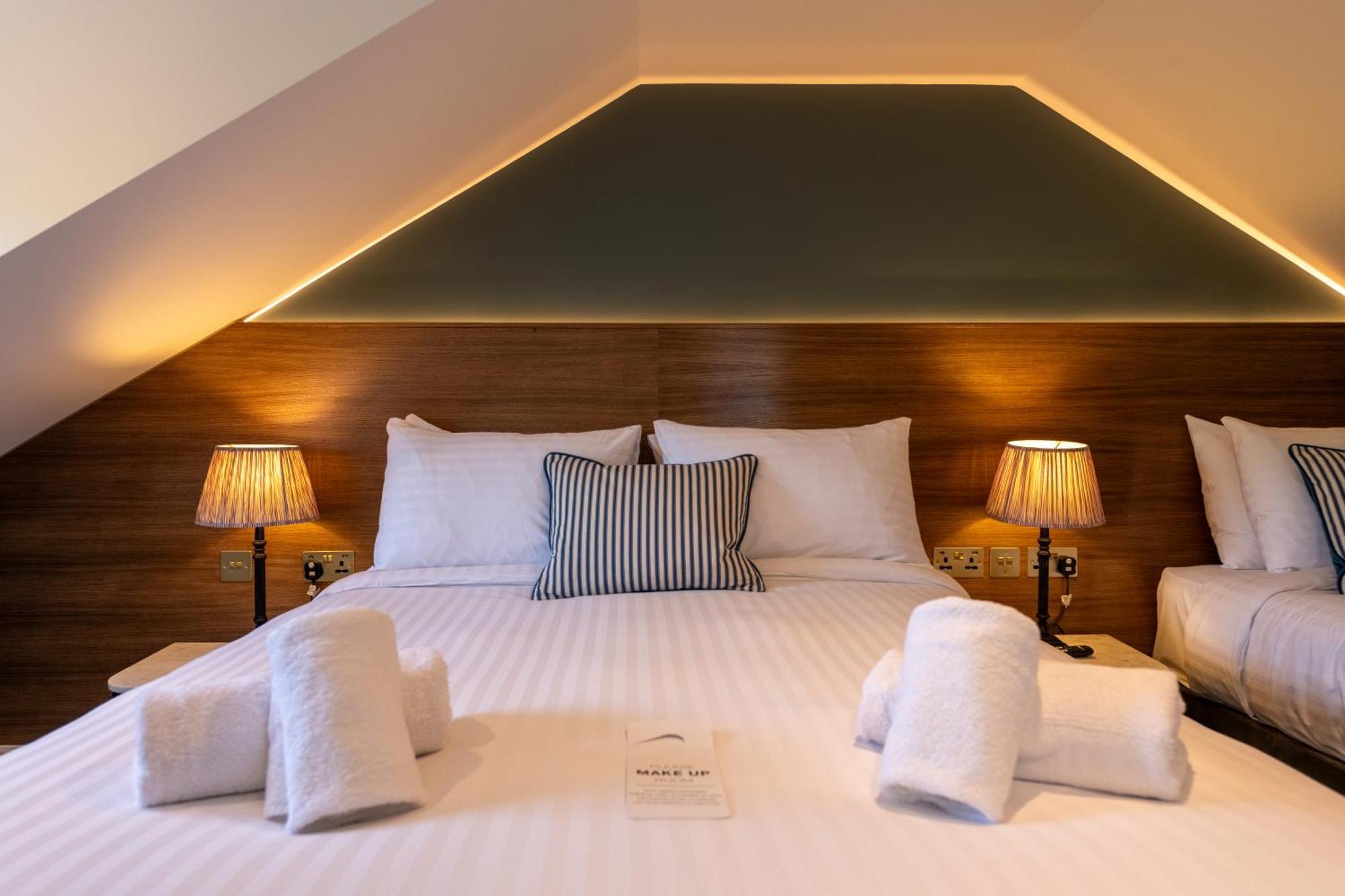 The Crown Pub & Guesthouse London Exterior photo